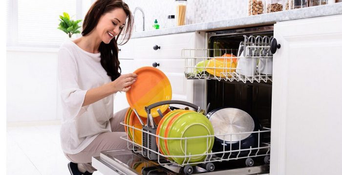 Почему каждому нужна посудомоечная машина